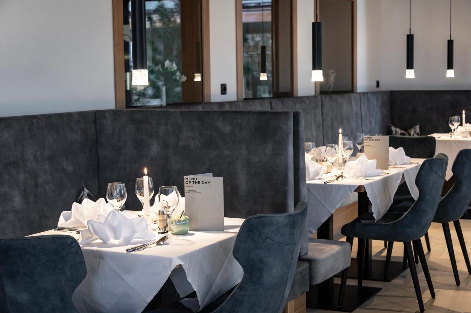 Hotel Langhof Natz-Schabs Екстериор снимка