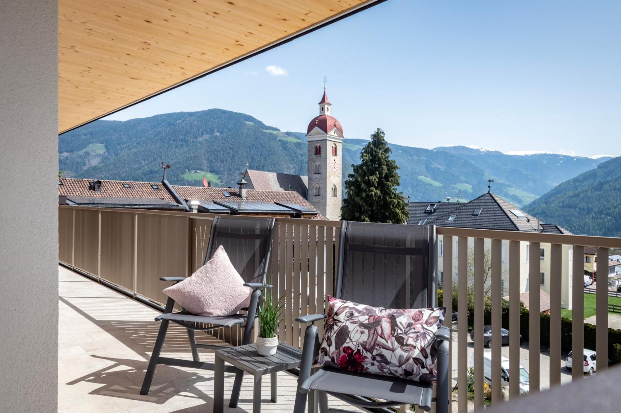 Hotel Langhof Natz-Schabs Екстериор снимка